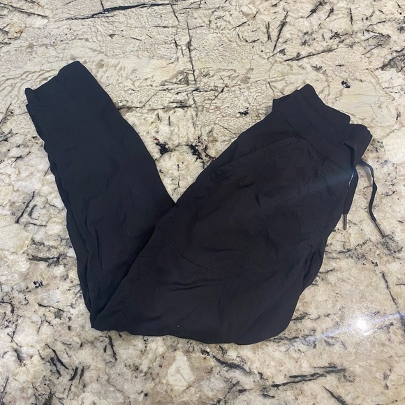 Lululemon Street To Studio Pant II *Unlined 28" in size 2 - Picture 10 of 10